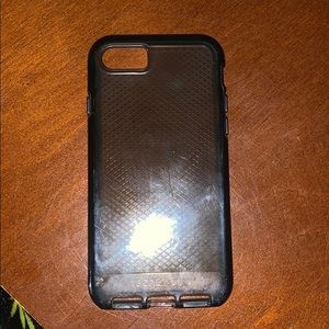 iPhone 8 Tech21 phone case